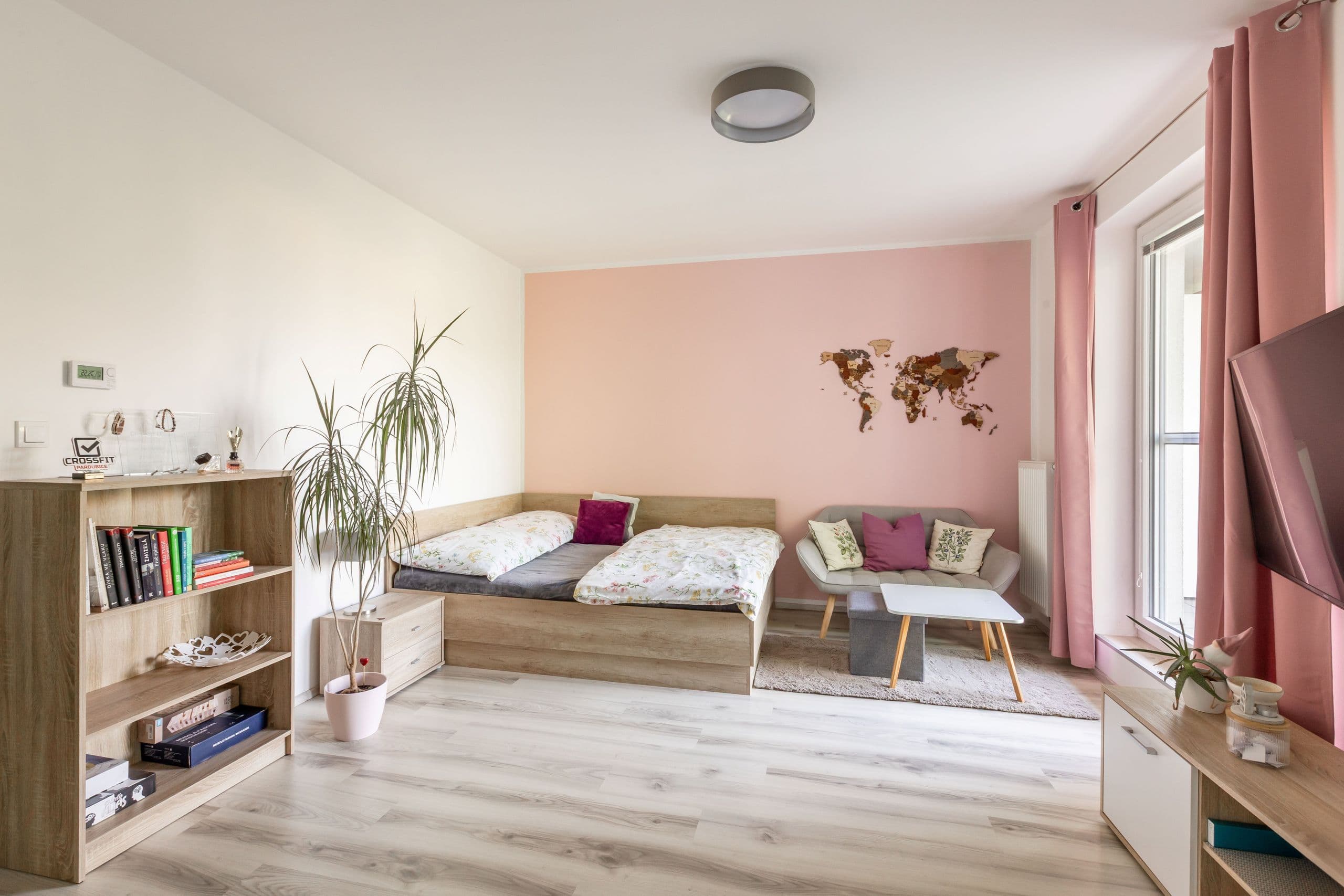 Prodej novostavby bytu 2+kk s lodžií, Pardubice – Ohrazenice 3