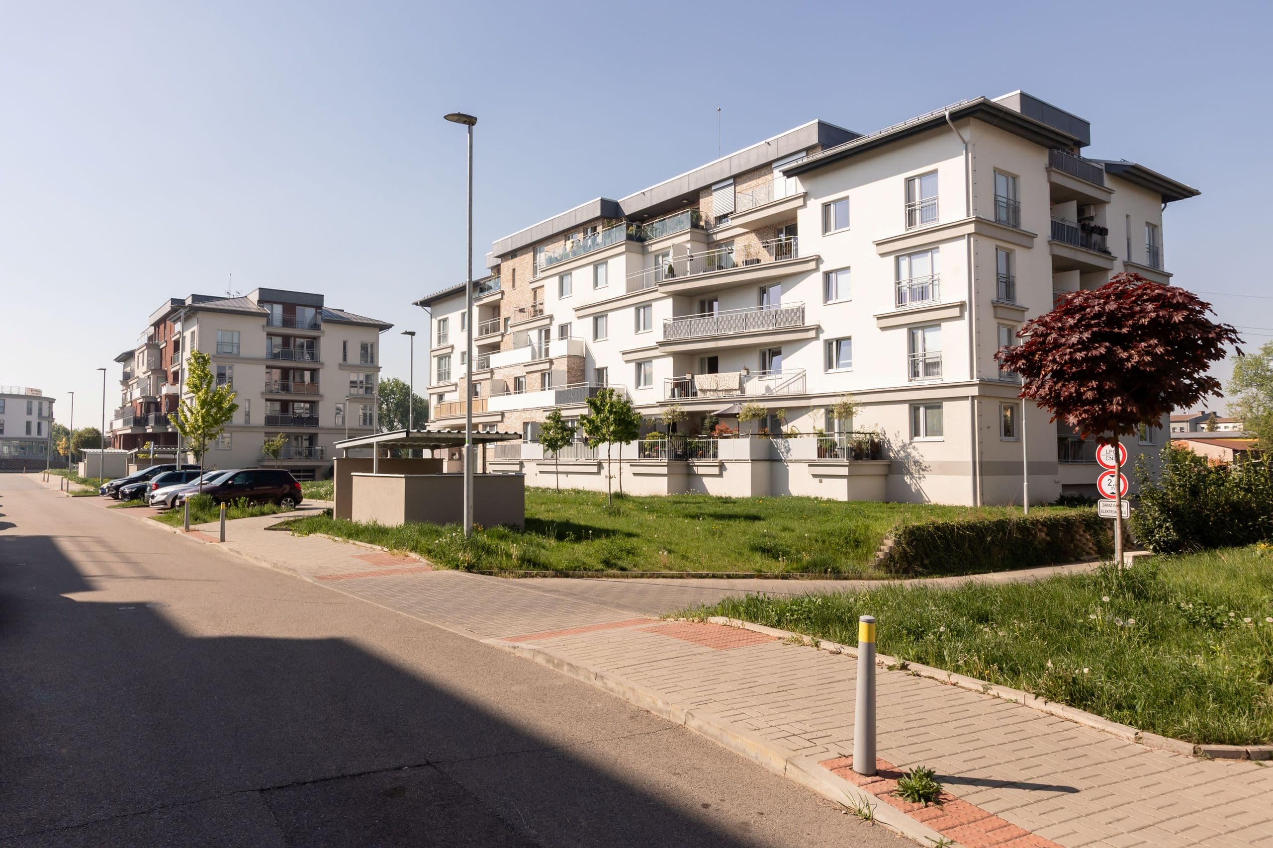 Prodej novostavby bytu 2+kk s lodžií, Pardubice – Ohrazenice