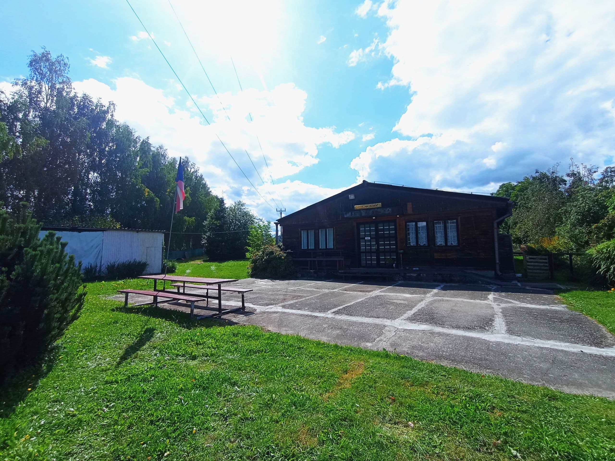 Prodej komerční nemovitosti, Lhenice 3